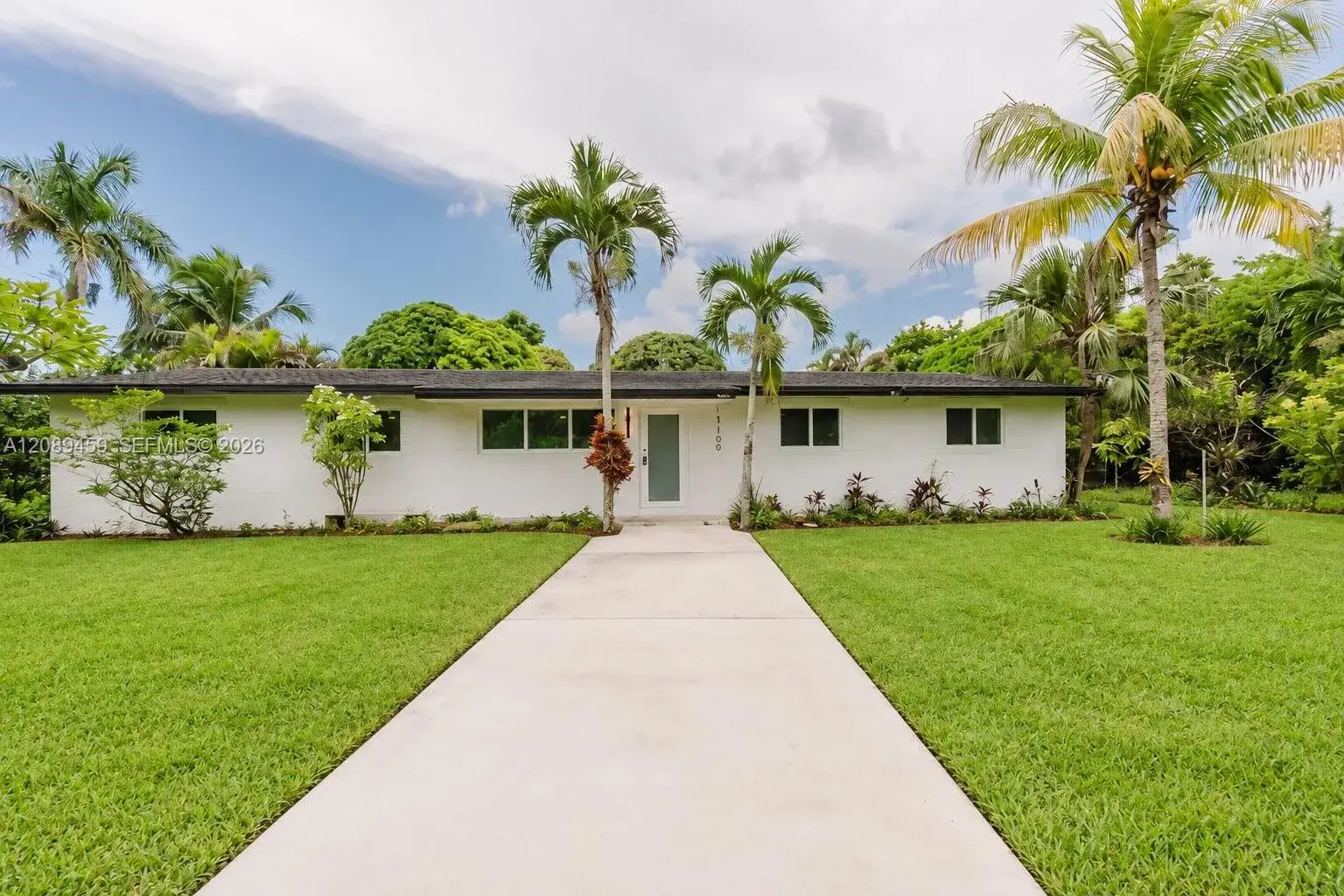 3 bedroom 1 bath Residential Lease for rent at 19100 SW 354th St # B, Homestead FL 33034