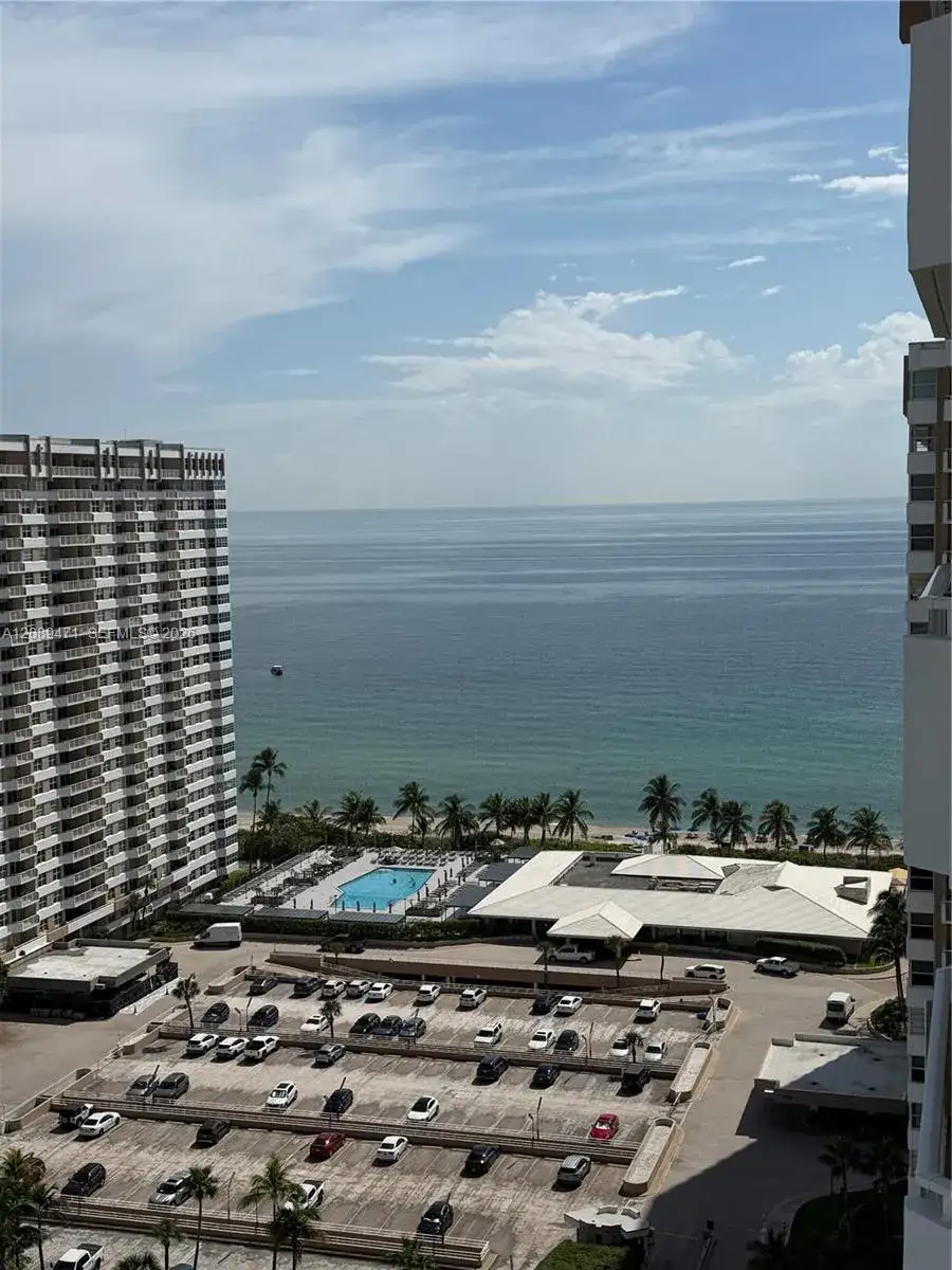 2 bedroom 2 bath Residential Lease for rent at 1985 S Ocean Dr # 21H, Hallandale Beach FL 33009