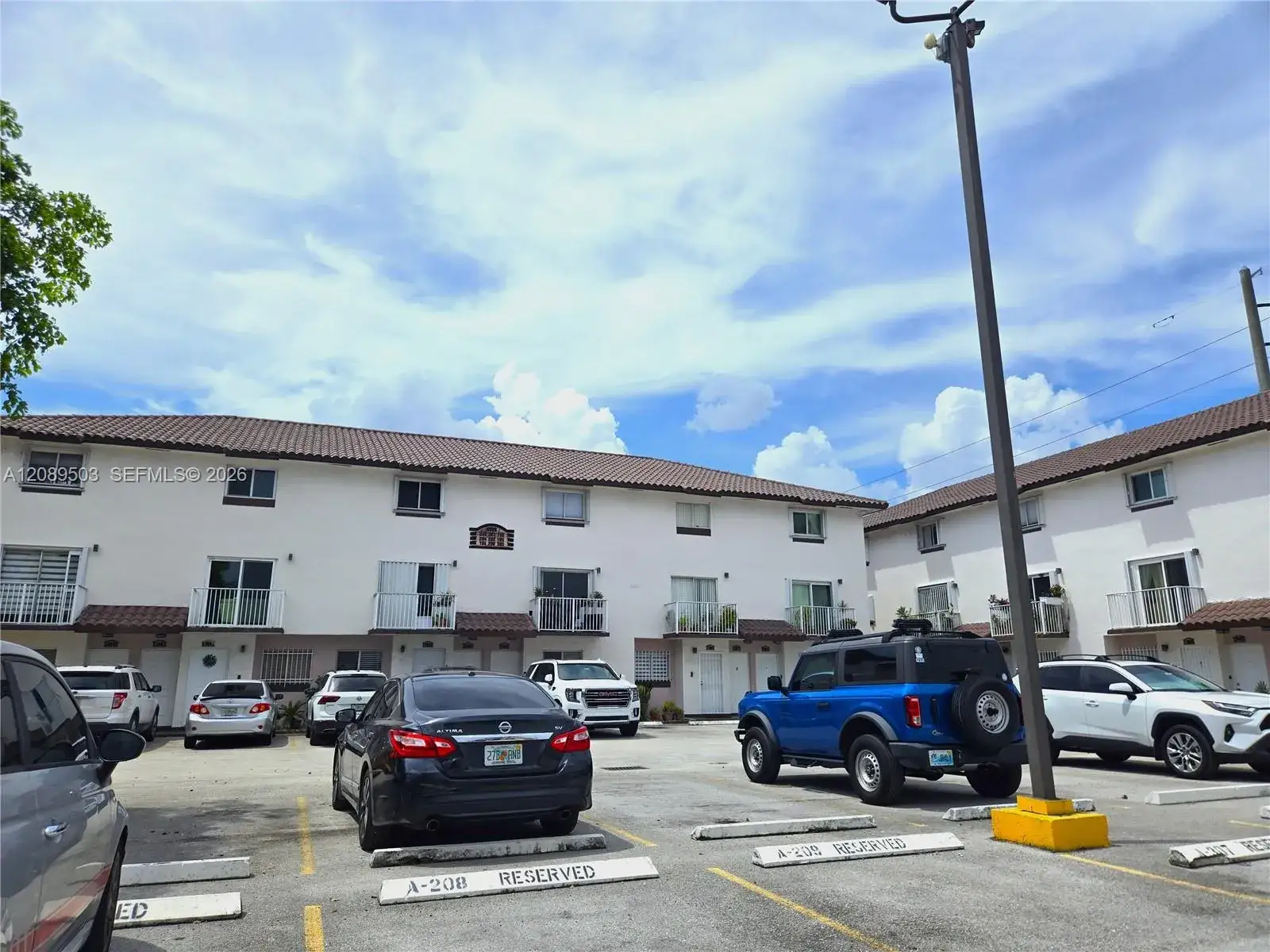 2 bedroom 2 bath Residential Lease for rent at 800 SW 104th Ct # 105, Miami FL 33174