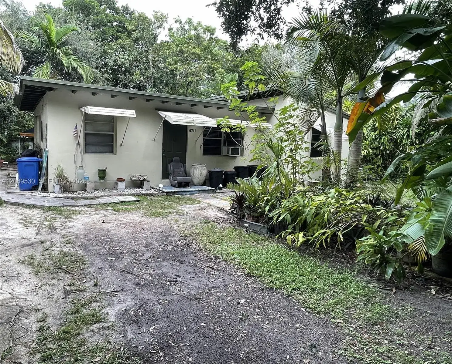3 bedroom 2 bath Residential for sale at 6711 SW 63rd Ave, South Miami FL 33143