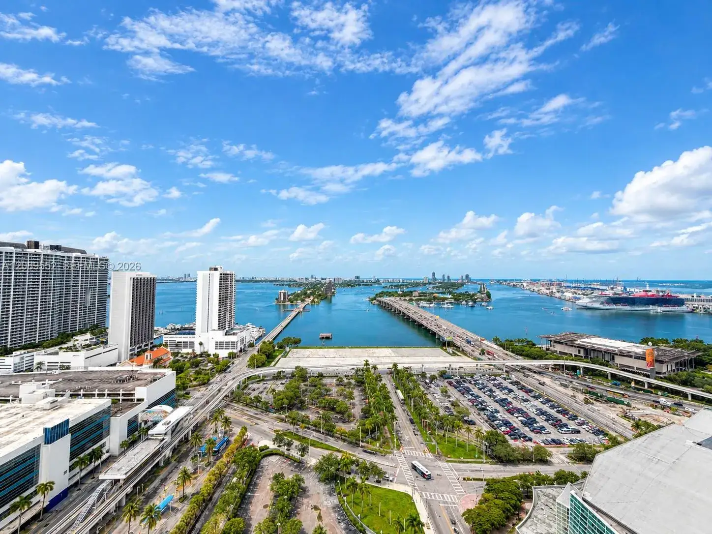 1 bedroom 2 bath Residential Lease for rent at 1400 Biscayne Blvd # 2704, Miami FL 33132