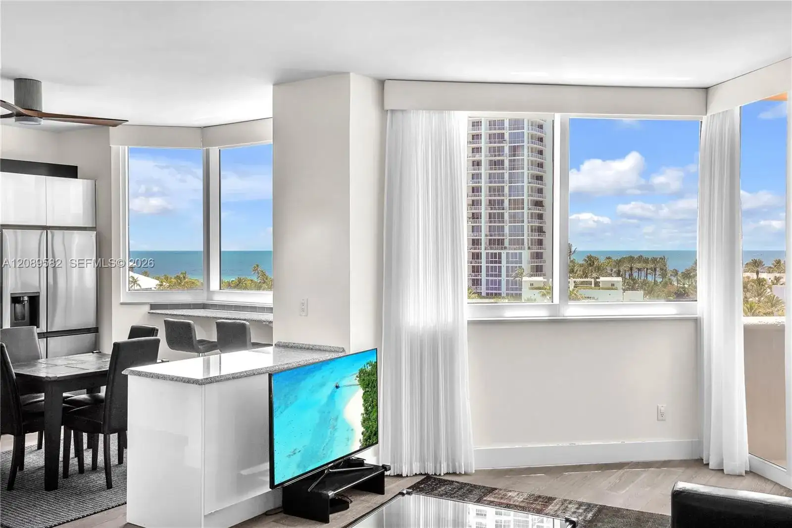 1 bedroom 1 bath Residential for sale at 300 S Pointe Dr # 809, Miami Beach FL 33139