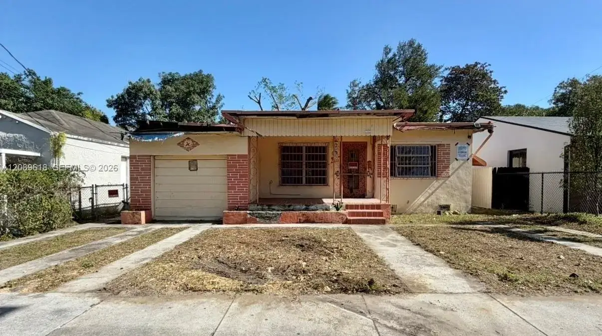 3 bedroom 2 bath Residential for sale at 3233 NW 13th Ave, Miami FL 33142