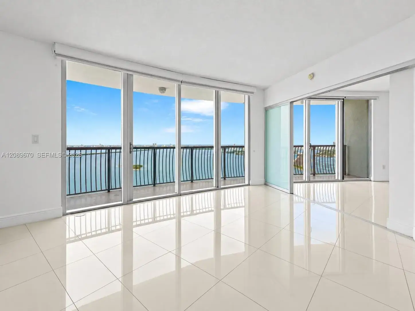 2 bedroom 2 bath Residential Lease for rent at 1750 N Bayshore Dr # 4901, Miami FL 33132