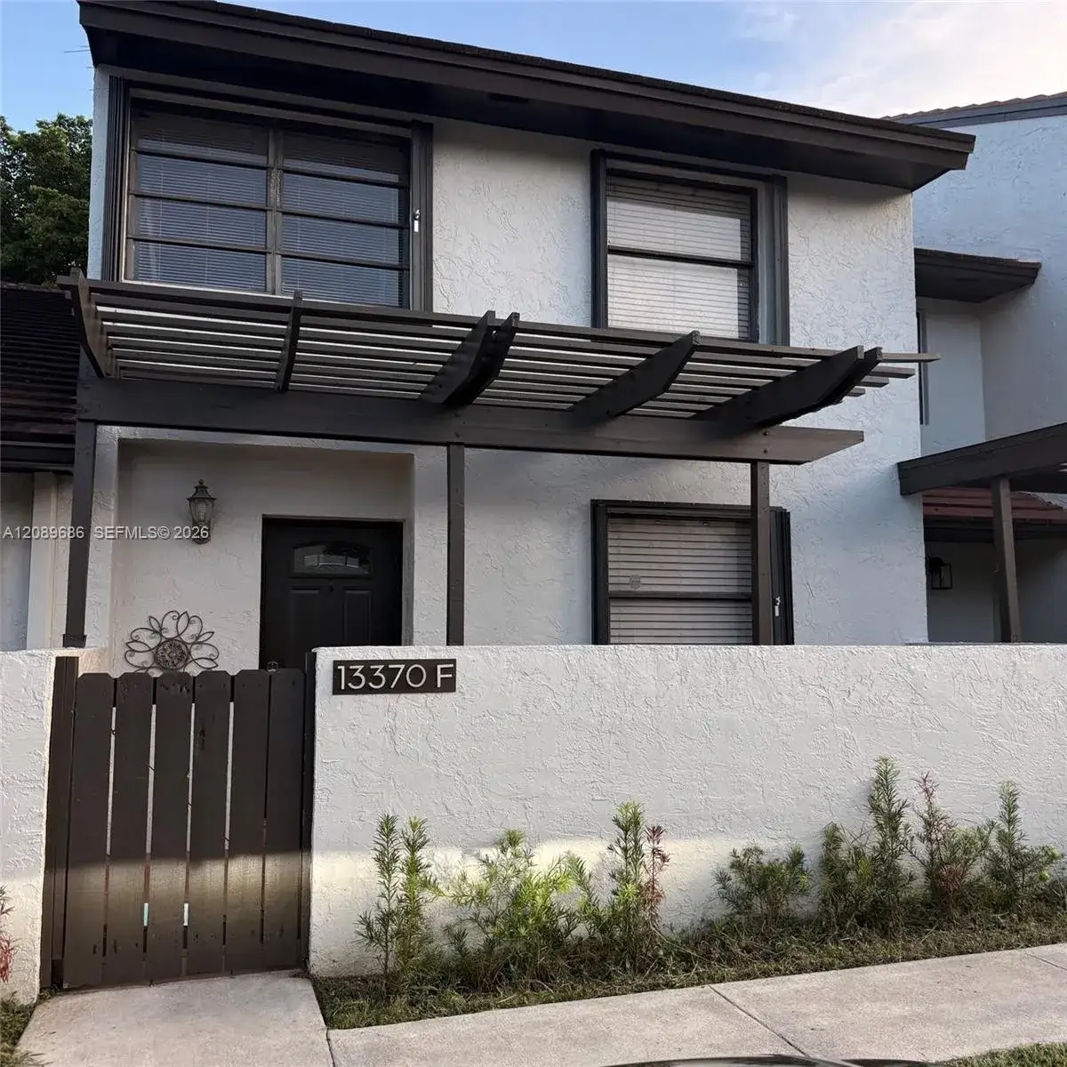 3 bedroom 2 bath Residential Lease for rent at 13370 SW 89th Ter # F, Miami FL 33186