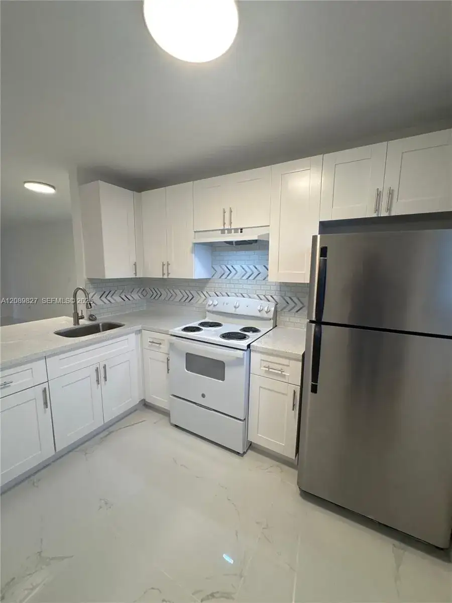 2 bedroom 1 bath Residential Lease for rent at 1653 NW 1st St # 1, Miami FL 33125