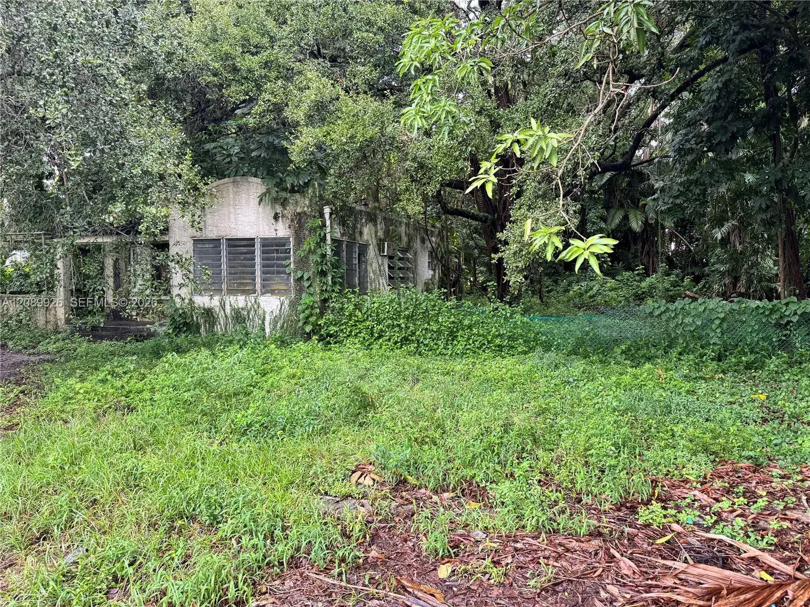 Commercial Land for sale at 11305 NE 2nd Pl, Miami FL 33161