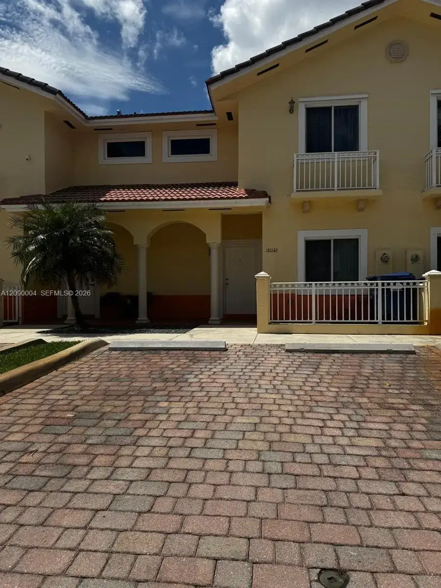18032 NW 74th Ct # 74, Hialeah FL 33015