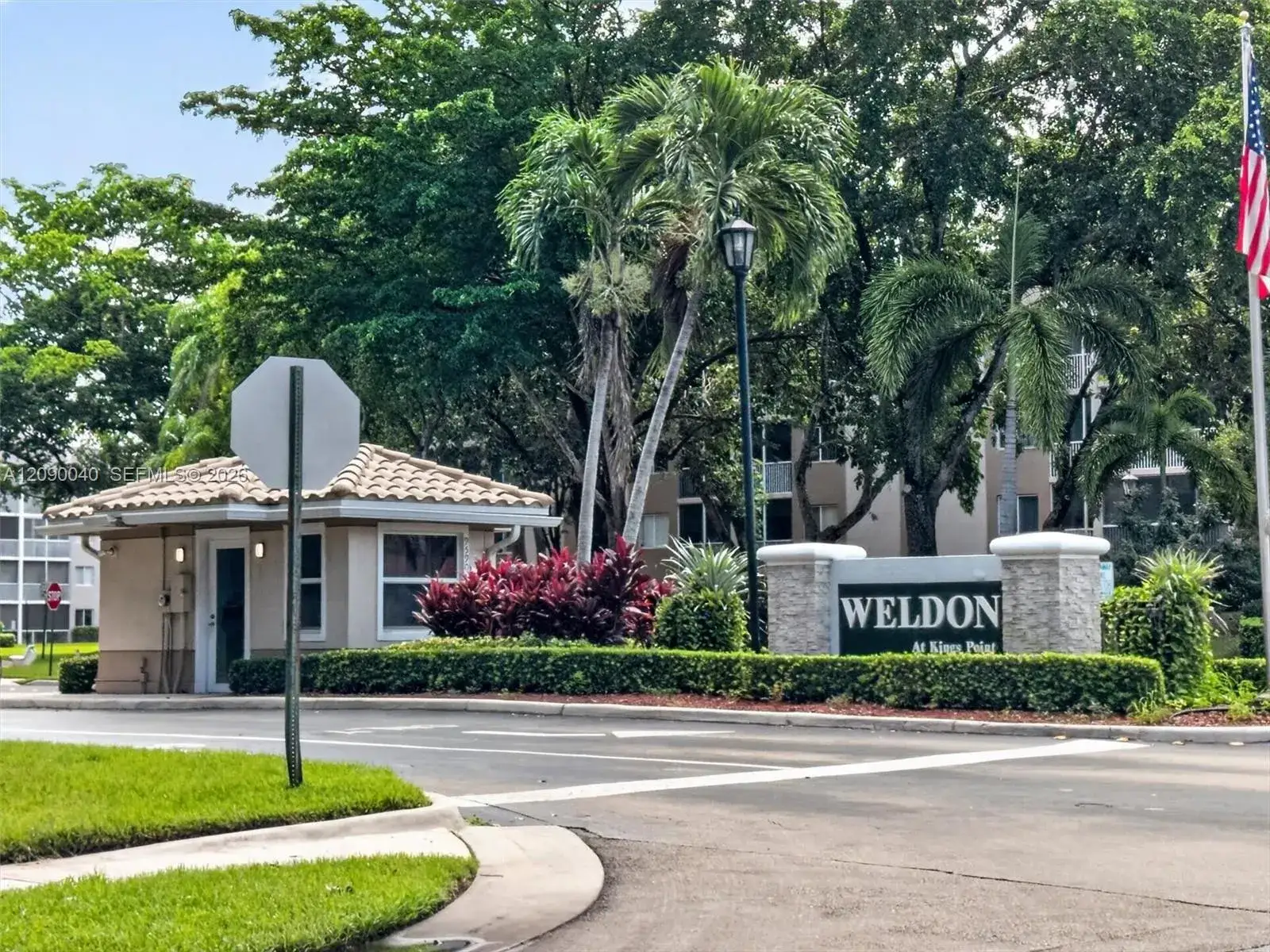 2 bedroom 2 bath Residential for sale at 9587 NW Weldon Cir # B203, Tamarac FL 33321
