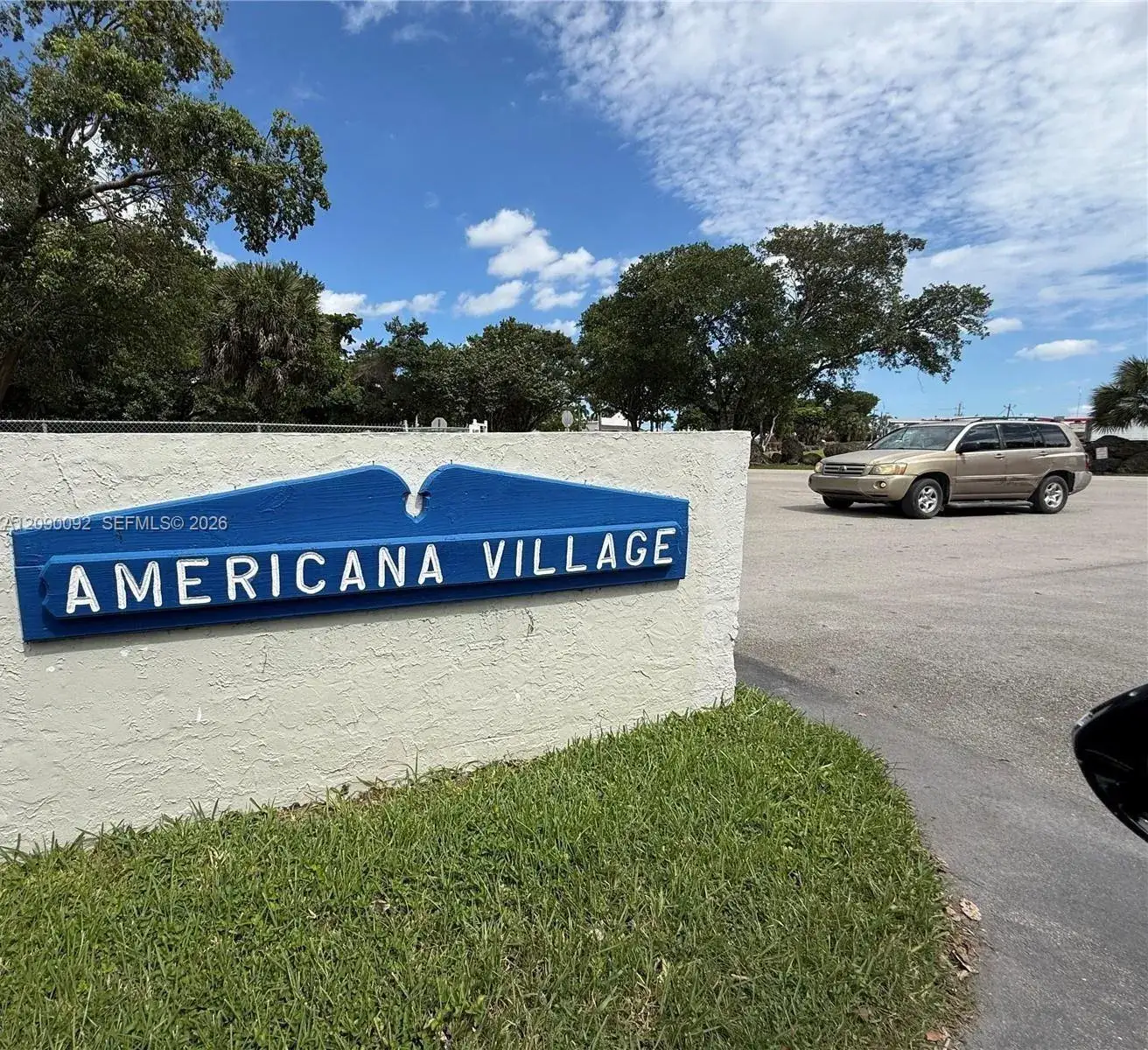 3 bedroom 2 bath Residential for sale at 19800 SW 180th Ave. LOT 120, Miami FL 33187