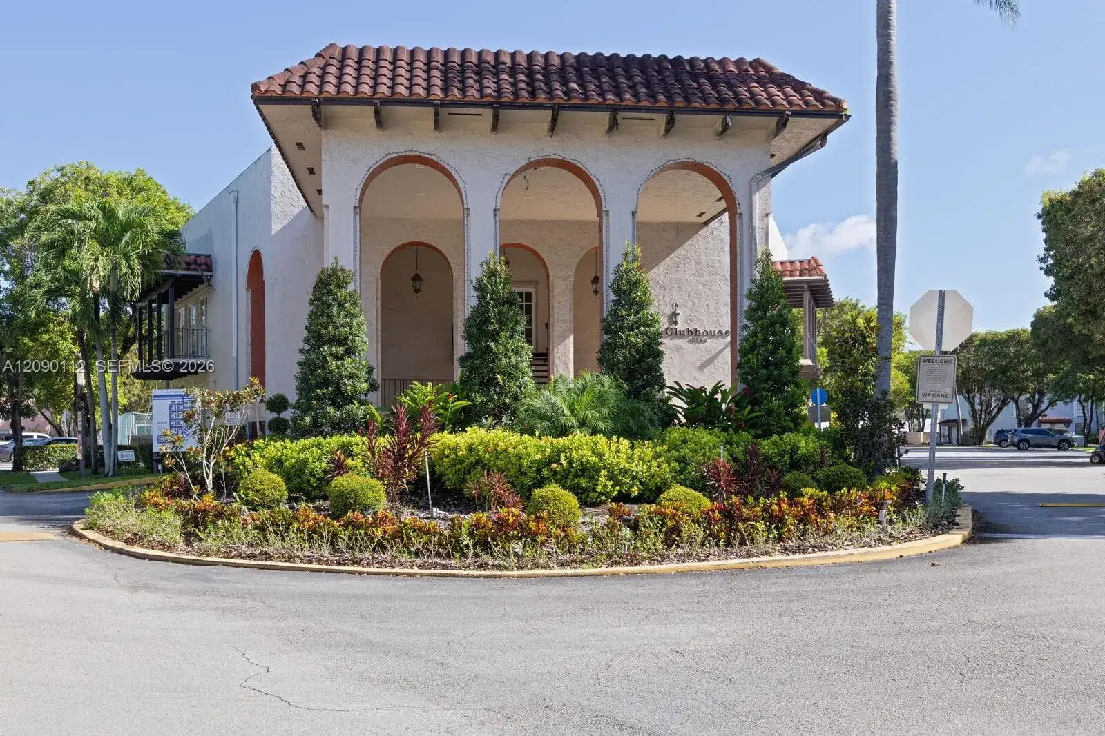 2 bedroom 2 bath Residential for sale at 10816 N Kendall Dr # R16, Miami FL 33176