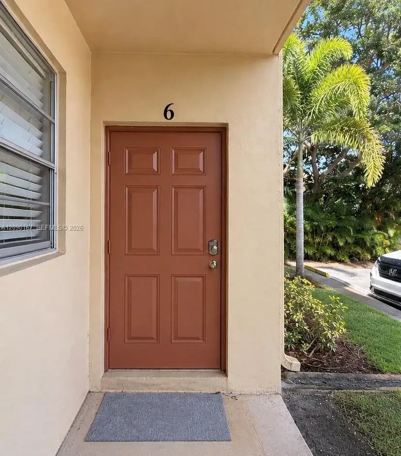 2 bedroom 2 bath Residential for sale at 2600 S Kanner Hwy # x6, Stuart FL 34994