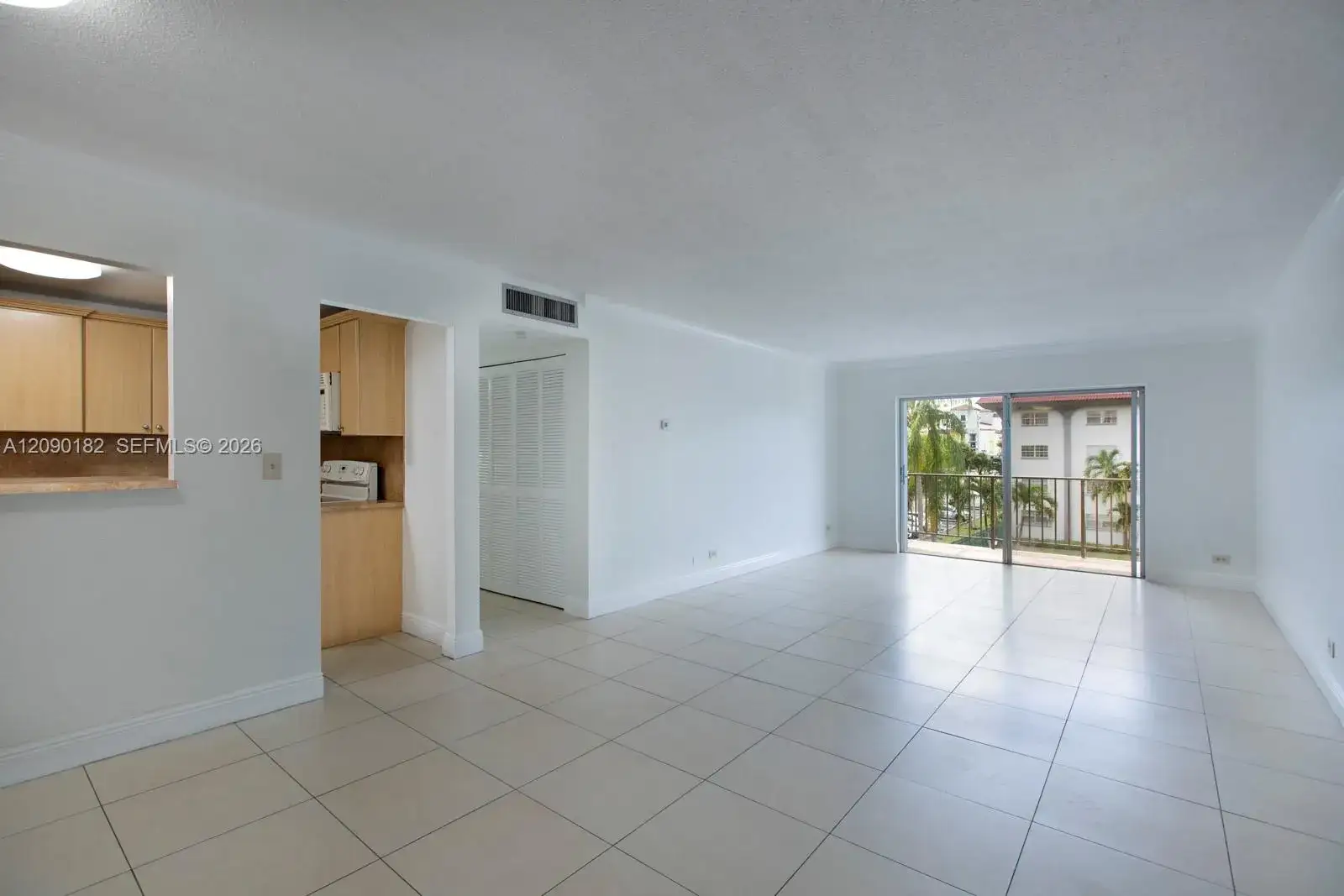 2 bedroom 2 bath Residential Lease for rent at 8107 SW 72nd Ave # 302E, Miami FL 33143