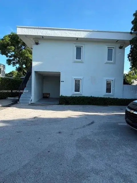 1 bedroom 1 bath Residential Lease for rent at 1911 NW Flagler Ter # 7, Miami FL 33125