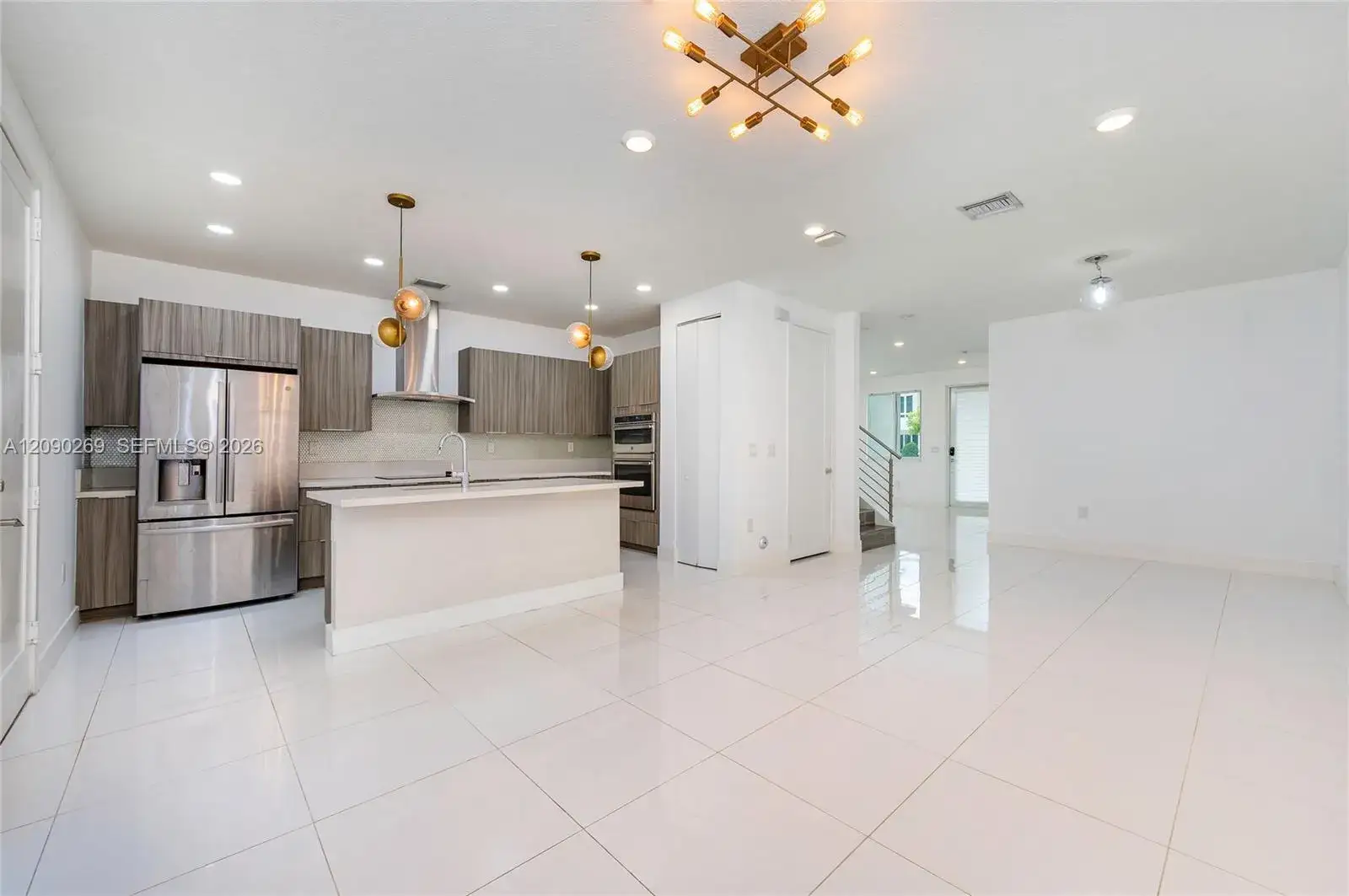 4 bedroom 3 bath Residential for sale at 10365 NW 66th St, Doral FL 33178