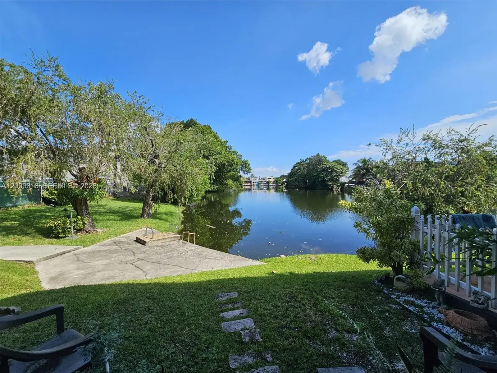 1 bedroom 1 bath Residential Lease for rent at 6961 W 14th Ct # 103, Hialeah FL 33014