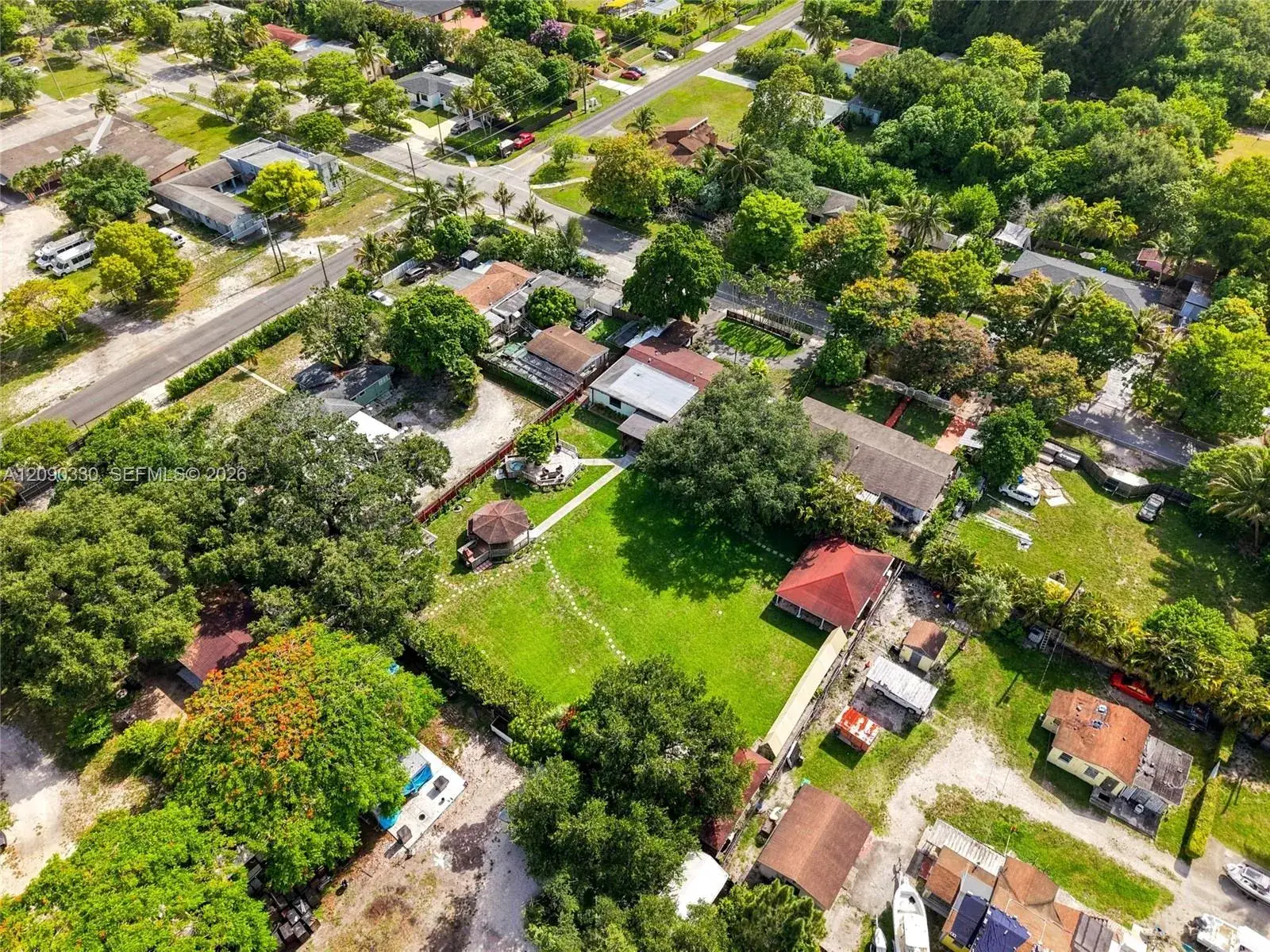 5 bedroom 5 bath Residential for sale at 15425 N Miami Ave, Miami FL 33169