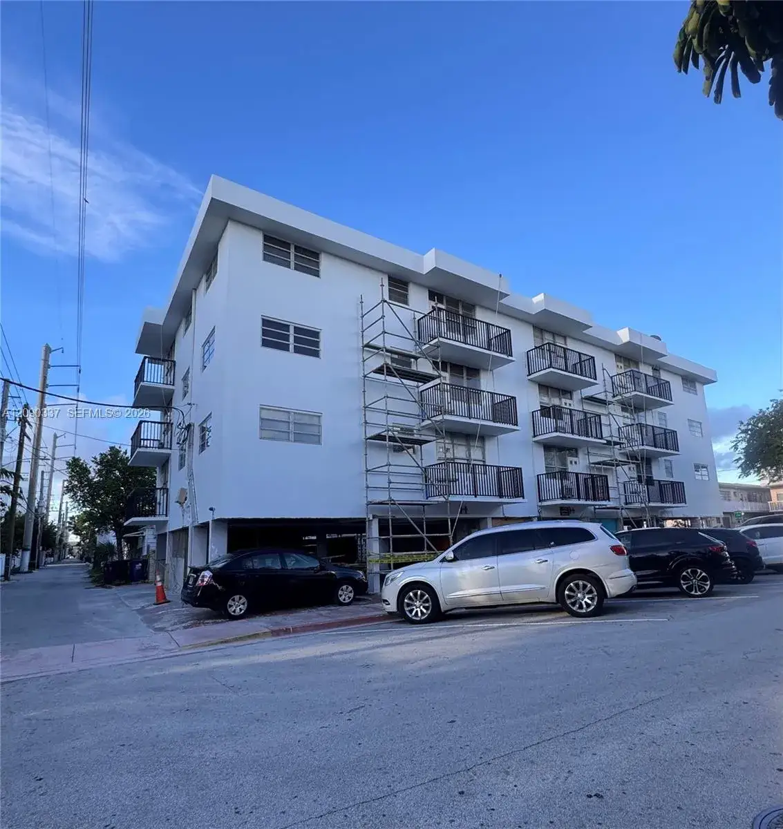 1 bedroom 1 bath Residential Lease for rent at 244 79th St # 3D, Miami Beach FL 33141