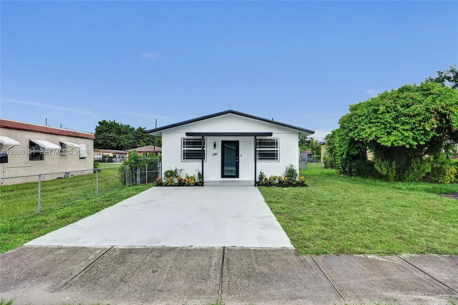 3 bedroom 1 bath Residential Lease for rent at 1341 NW 75th St, Miami FL 33147