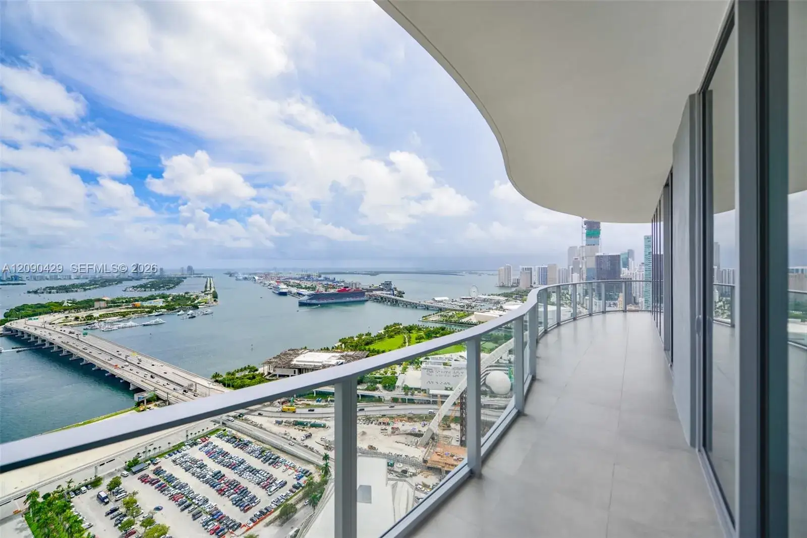 3 bedroom 3 bath Residential Lease for rent at 1400 Biscayne Blvd # 4201, Miami FL 33132