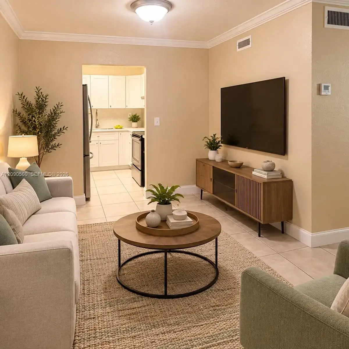 2 bedroom 1 bath Residential Lease for rent at 1815 W 56th St # 104, Hialeah FL 33012