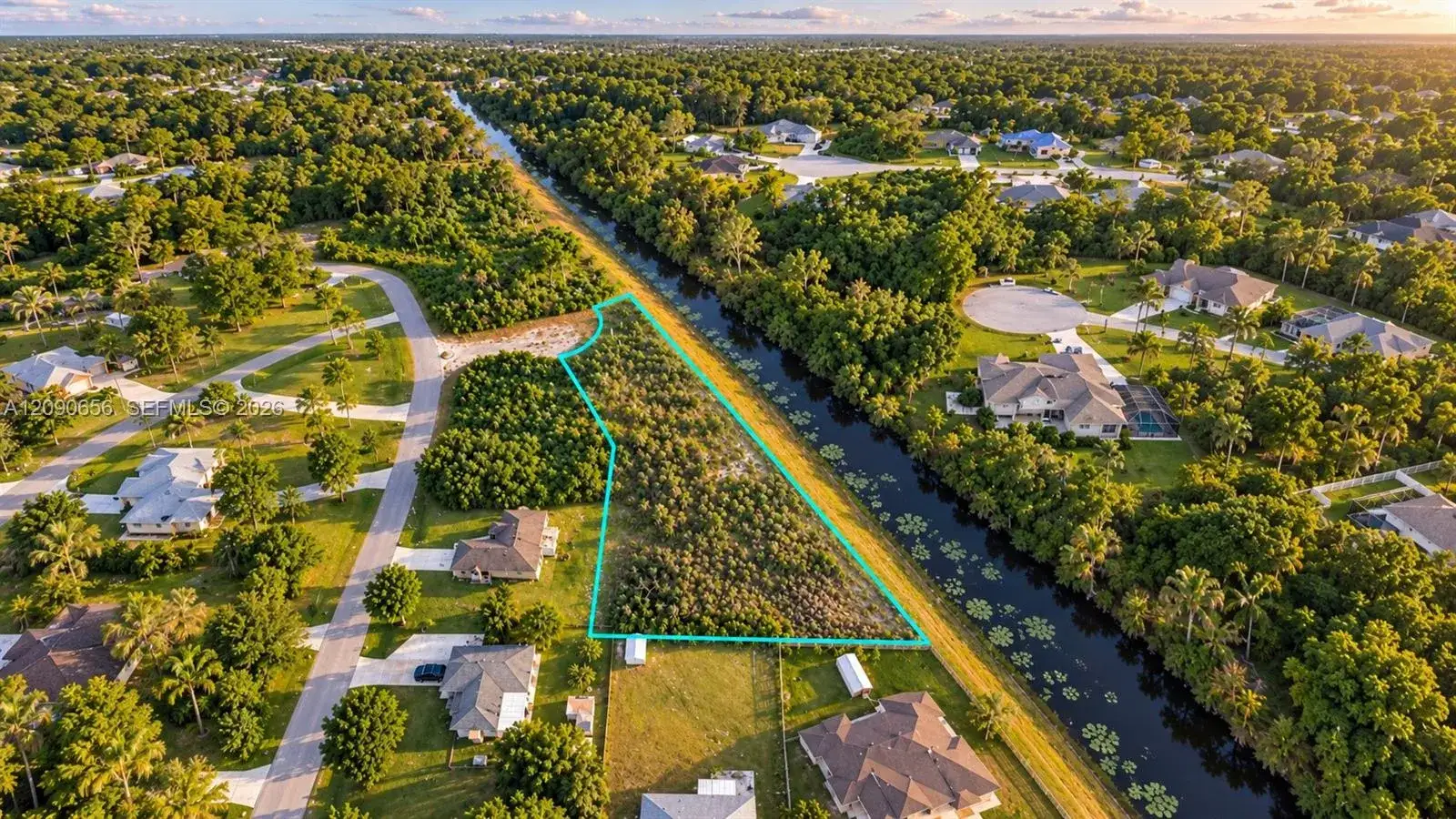 Commercial Land for sale at 1126/1128 CAPP CT, Lehigh Acres FL 33971
