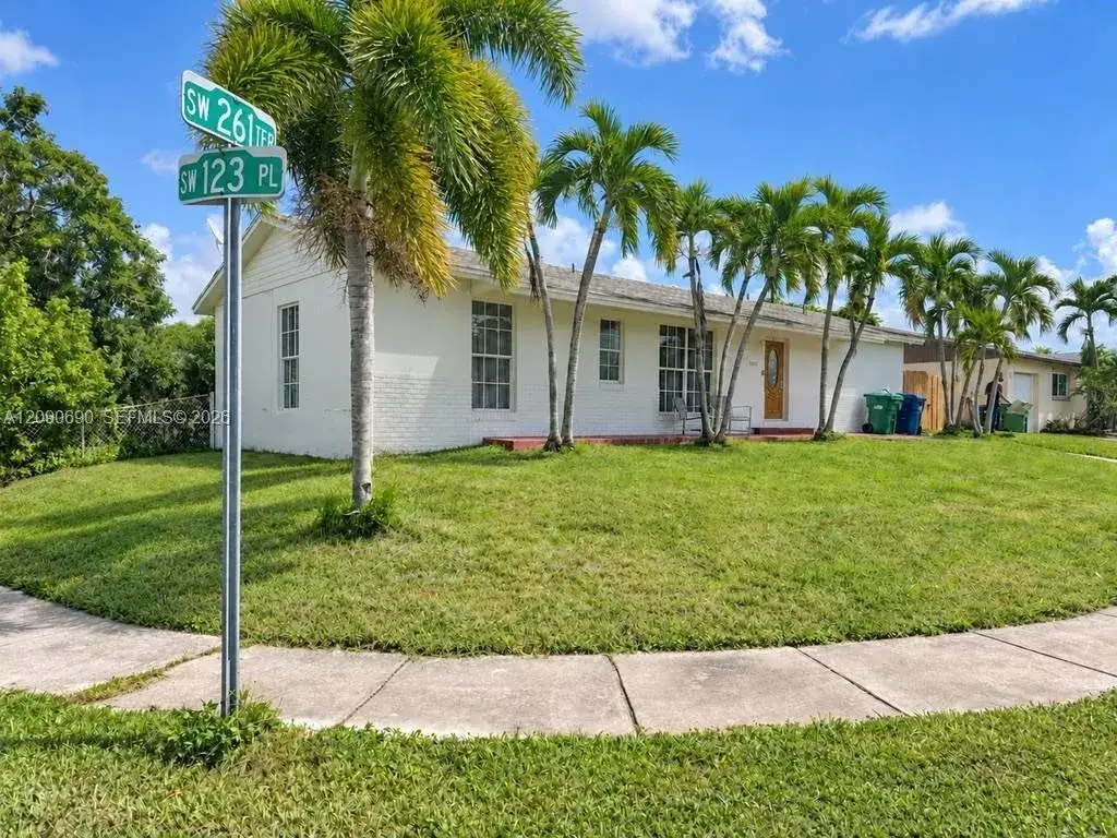 4 bedroom 2 bath Residential for sale at 26153 SW 123rd Pl, Homestead FL 33032