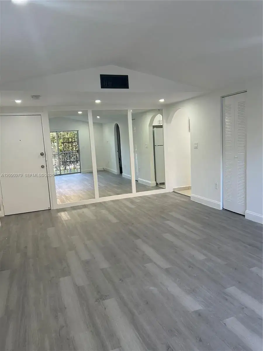 2 bedroom 2 bath Residential Lease for rent at 4725 NW 7th St # 3, Miami FL 33126