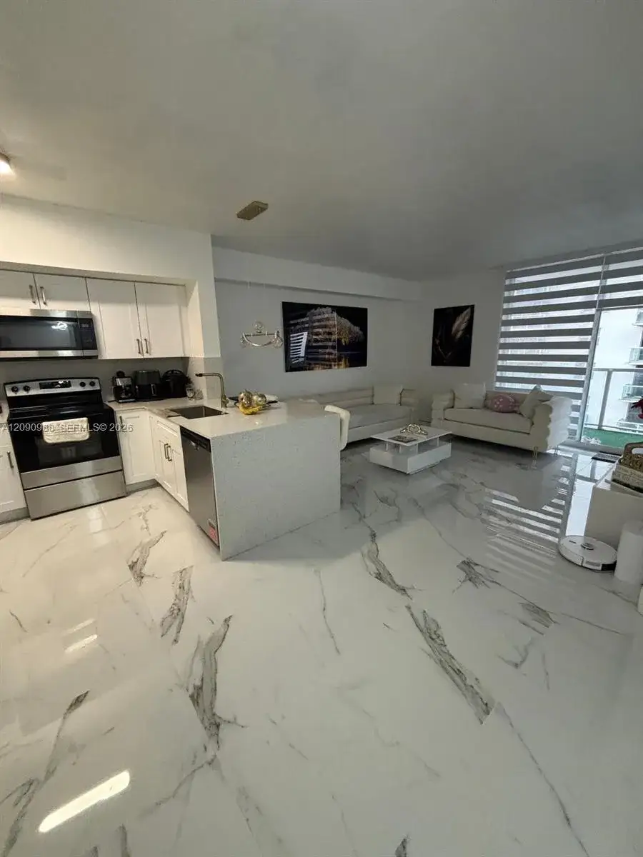 1 bedroom 1 bath Residential for sale at 5077 NW 7th St # 912, Miami FL 33126