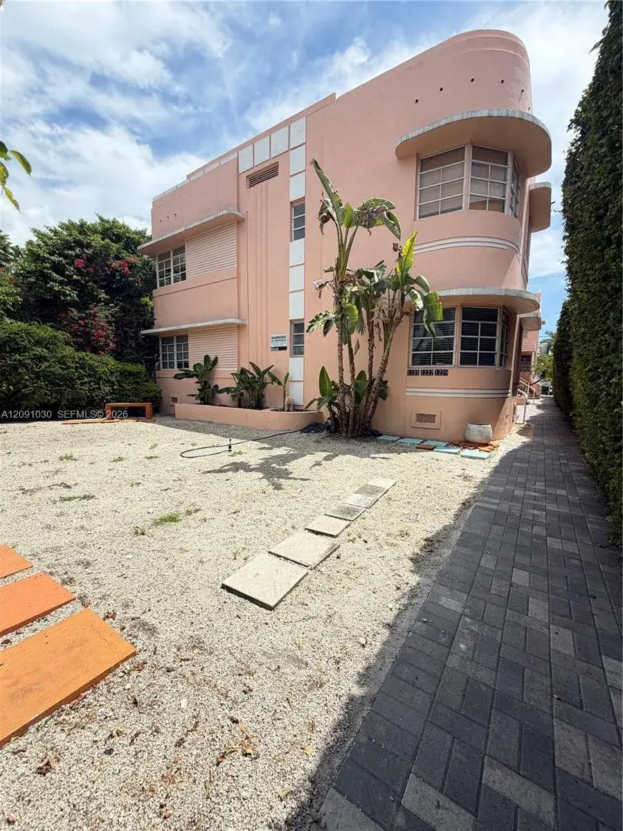 1 bath Residential Lease for rent at 1227 Euclid Ave # 7, Miami Beach FL 33139