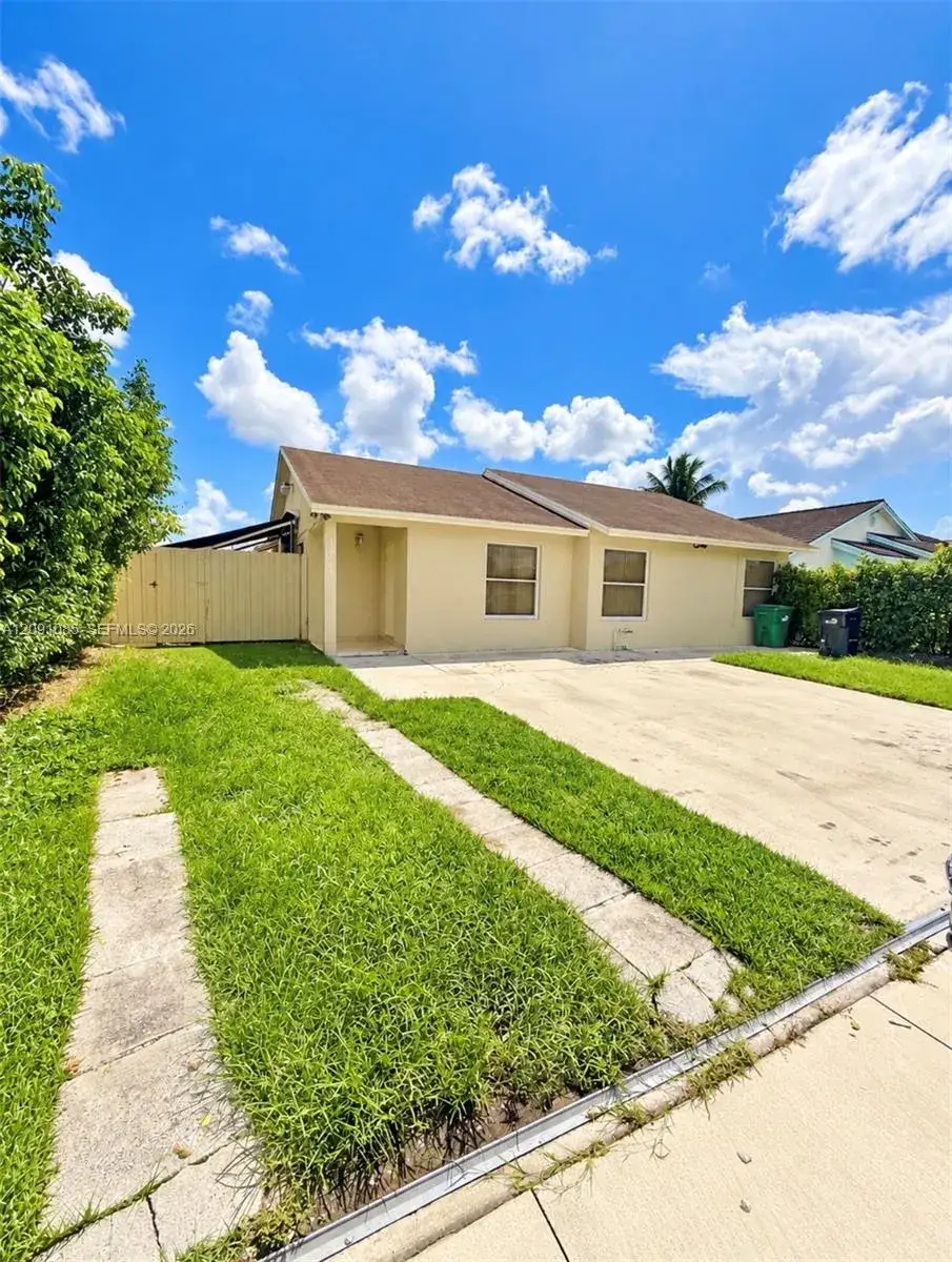 4 bedroom 3 bath Residential for sale at 30233 SW 161st Ct, Homestead FL 33033