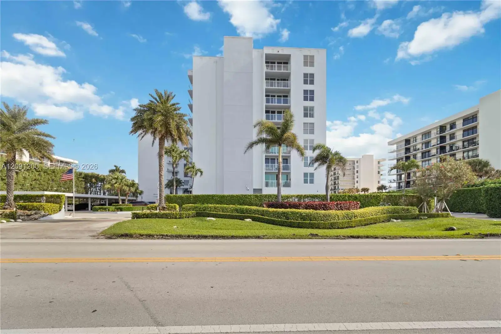 2 bedroom 2 bath Residential Lease for rent at 3450 S Ocean Blvd # 2030, Palm Beach FL 33480