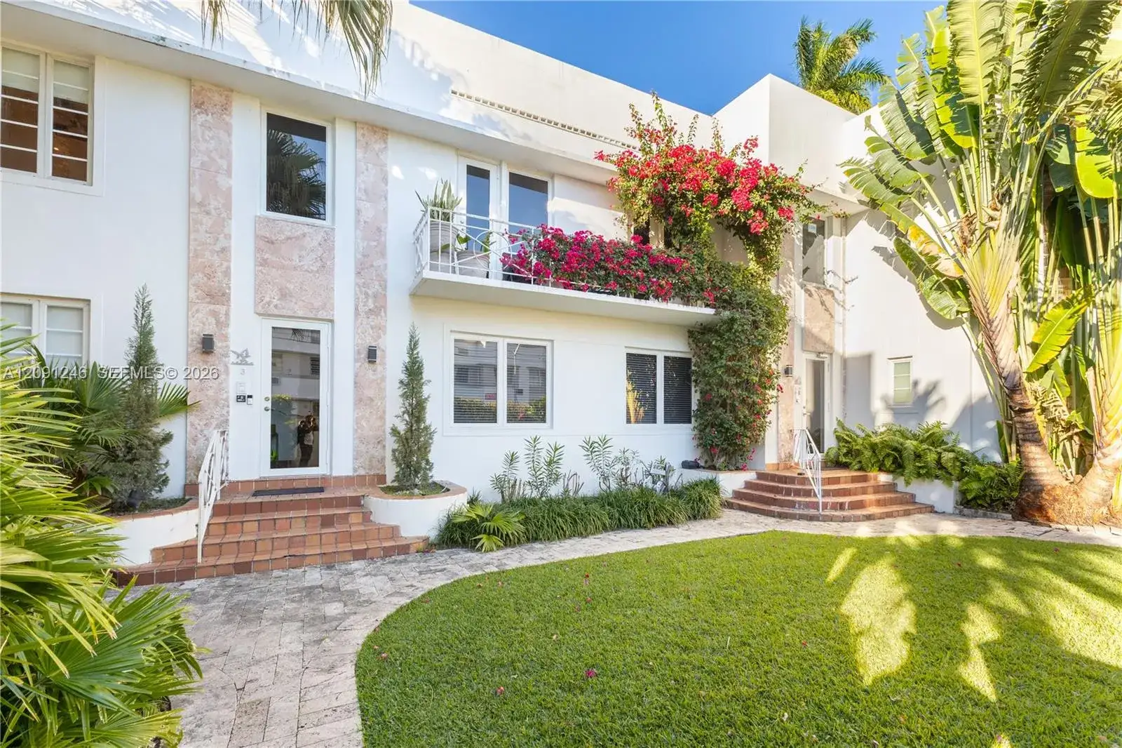 2 bedroom 2 bath Residential for sale at 711 14th St # 4, Miami Beach FL 33139