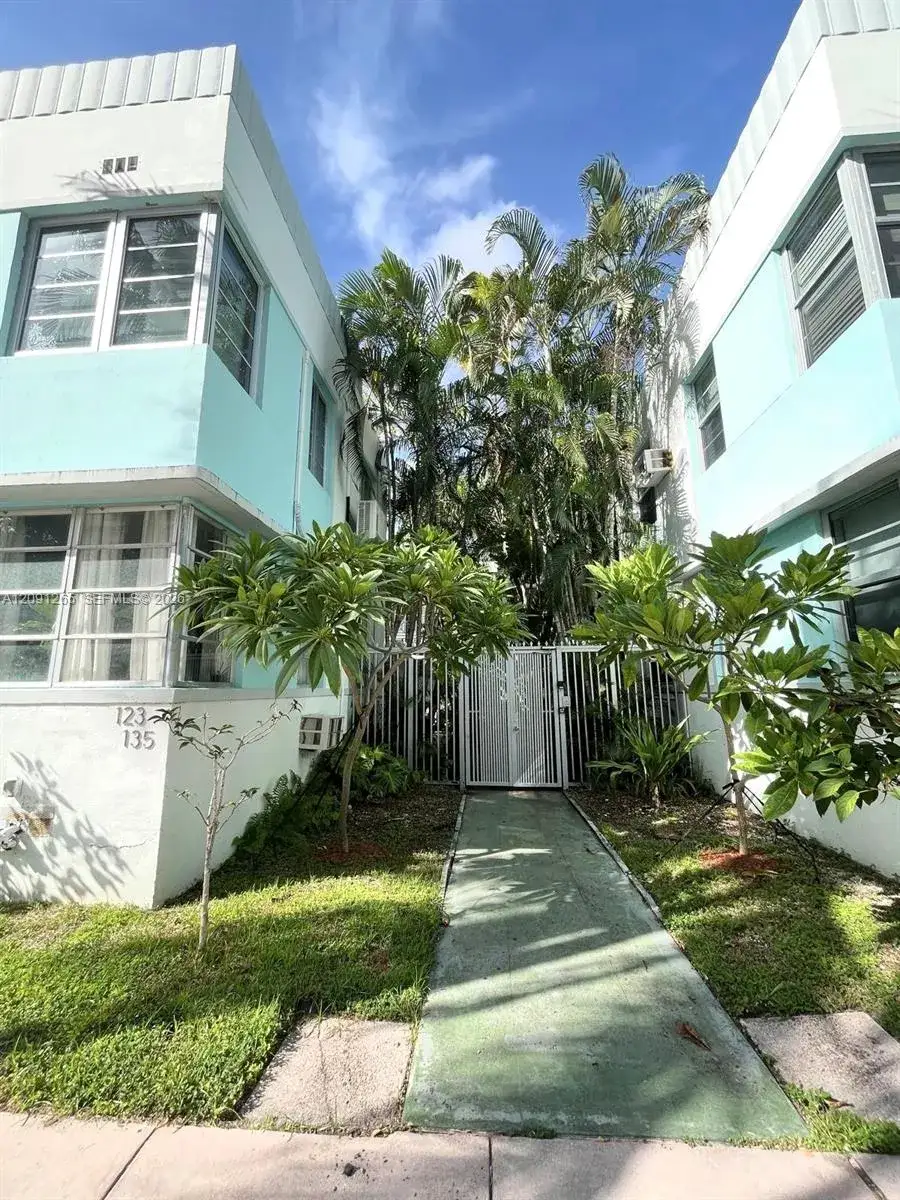1 bath Residential for sale at 123 3rd St # 10, Miami Beach FL 33139