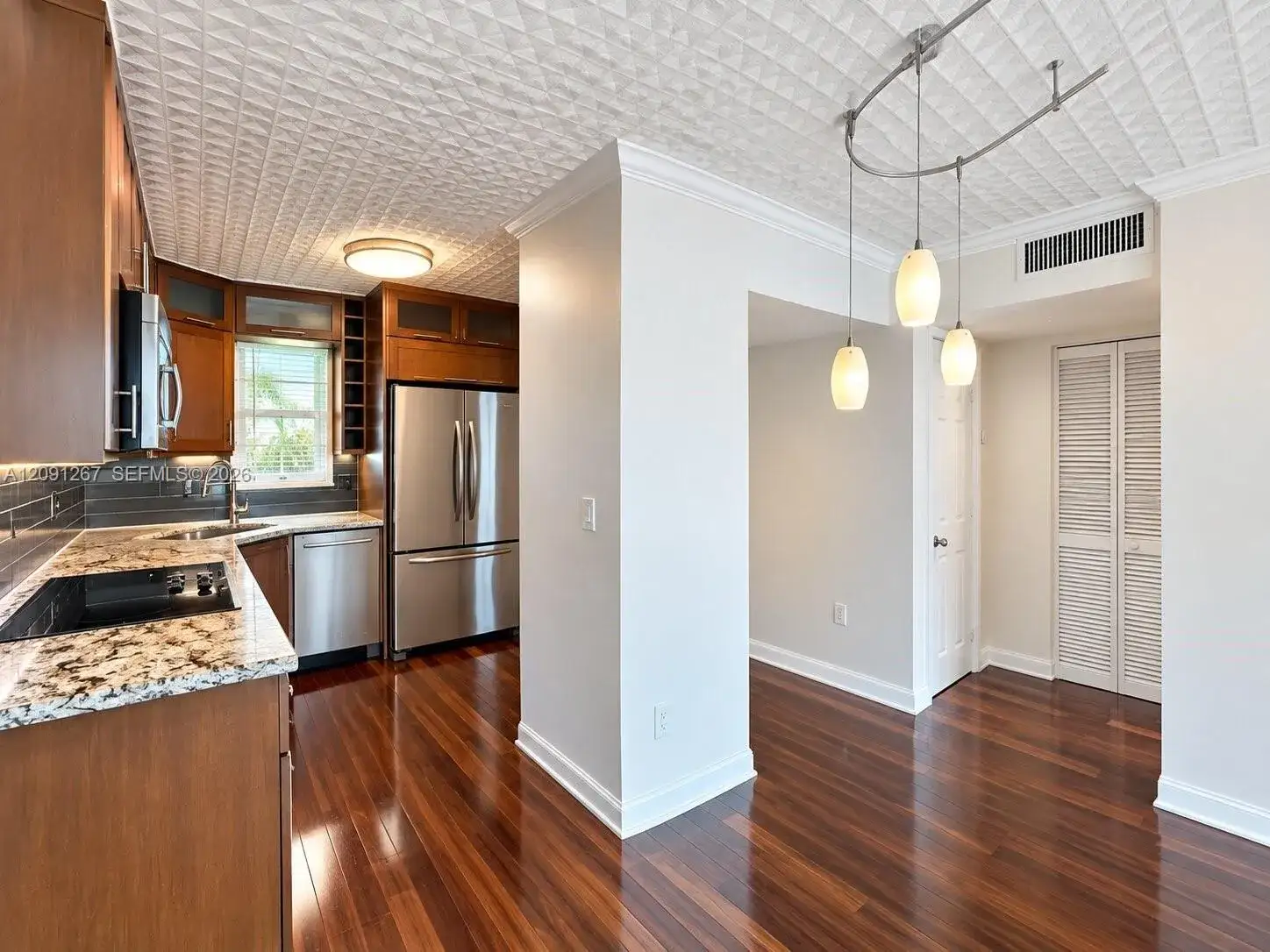 1 bedroom 1 bath Residential for sale at 600 NE 25th St # 63, Miami FL 33137