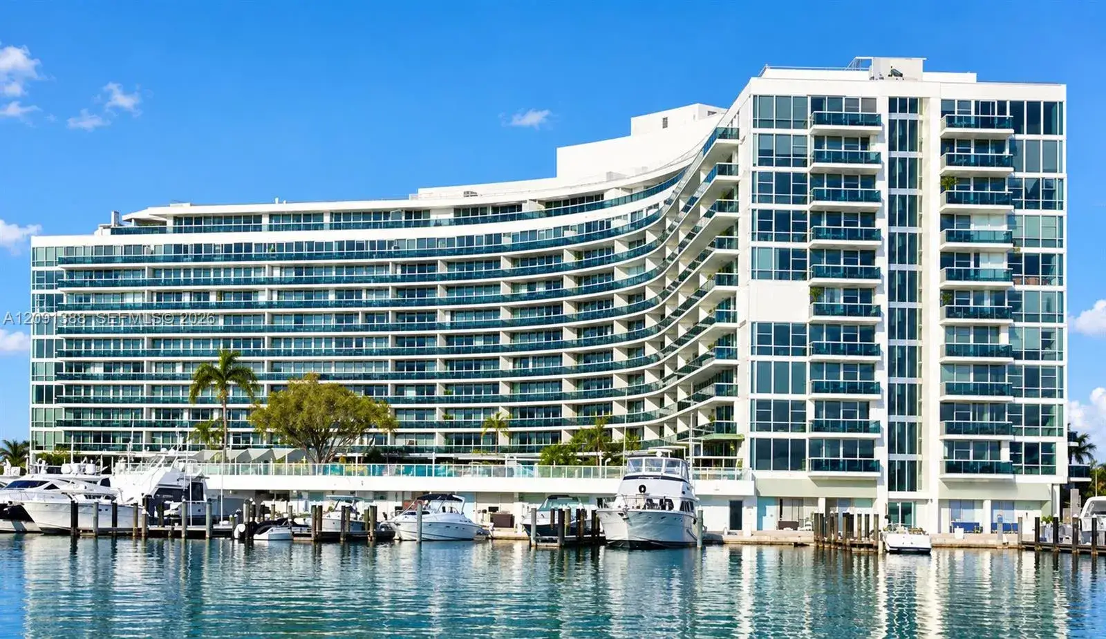 1 bedroom 1 bath Residential Lease for rent at 900 Bay Dr # 221, Miami Beach FL 33141