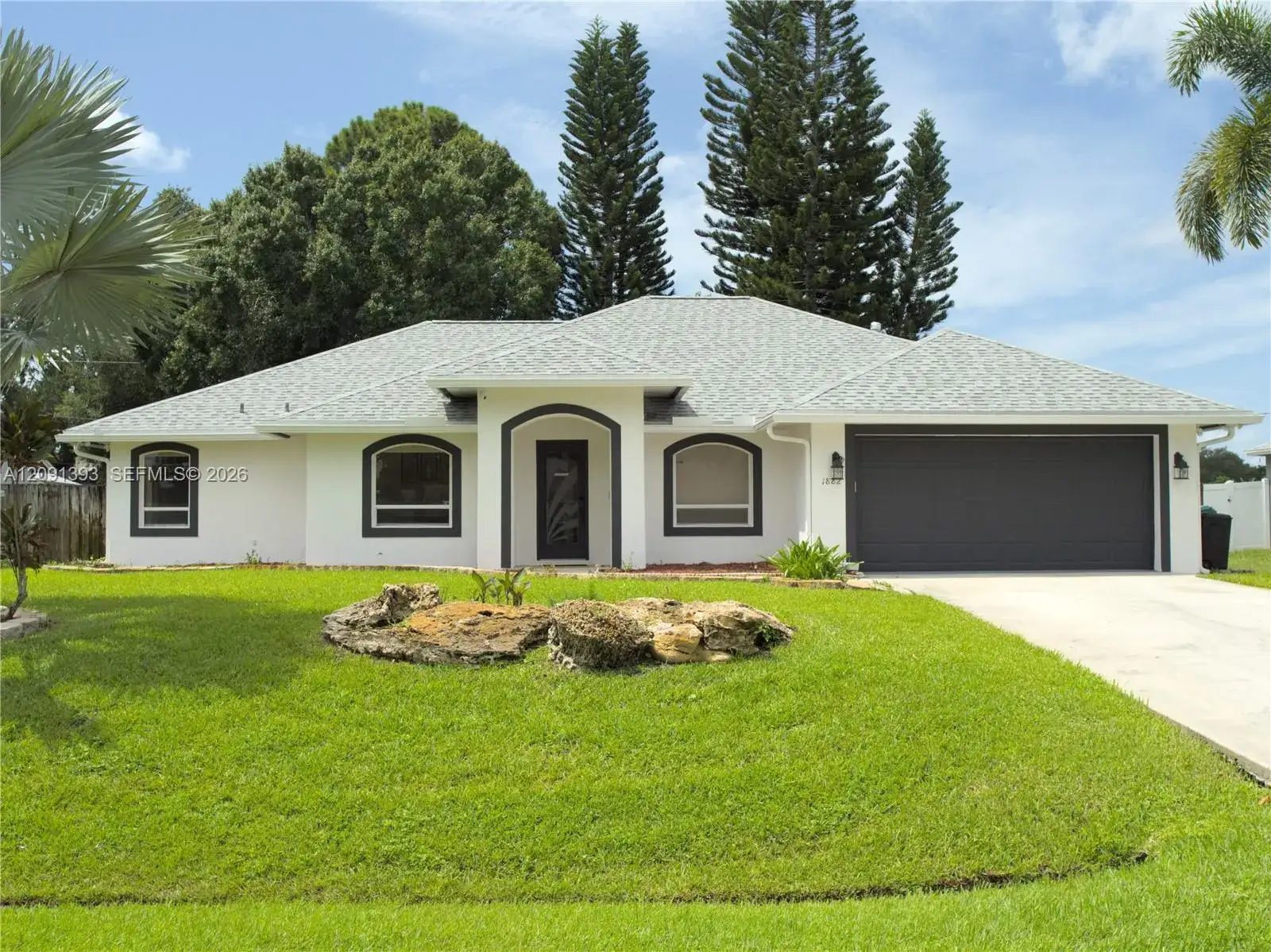 3 bedroom 2 bath Residential for sale at 1882 SW Alberca Ln, Port St. Lucie FL 34953