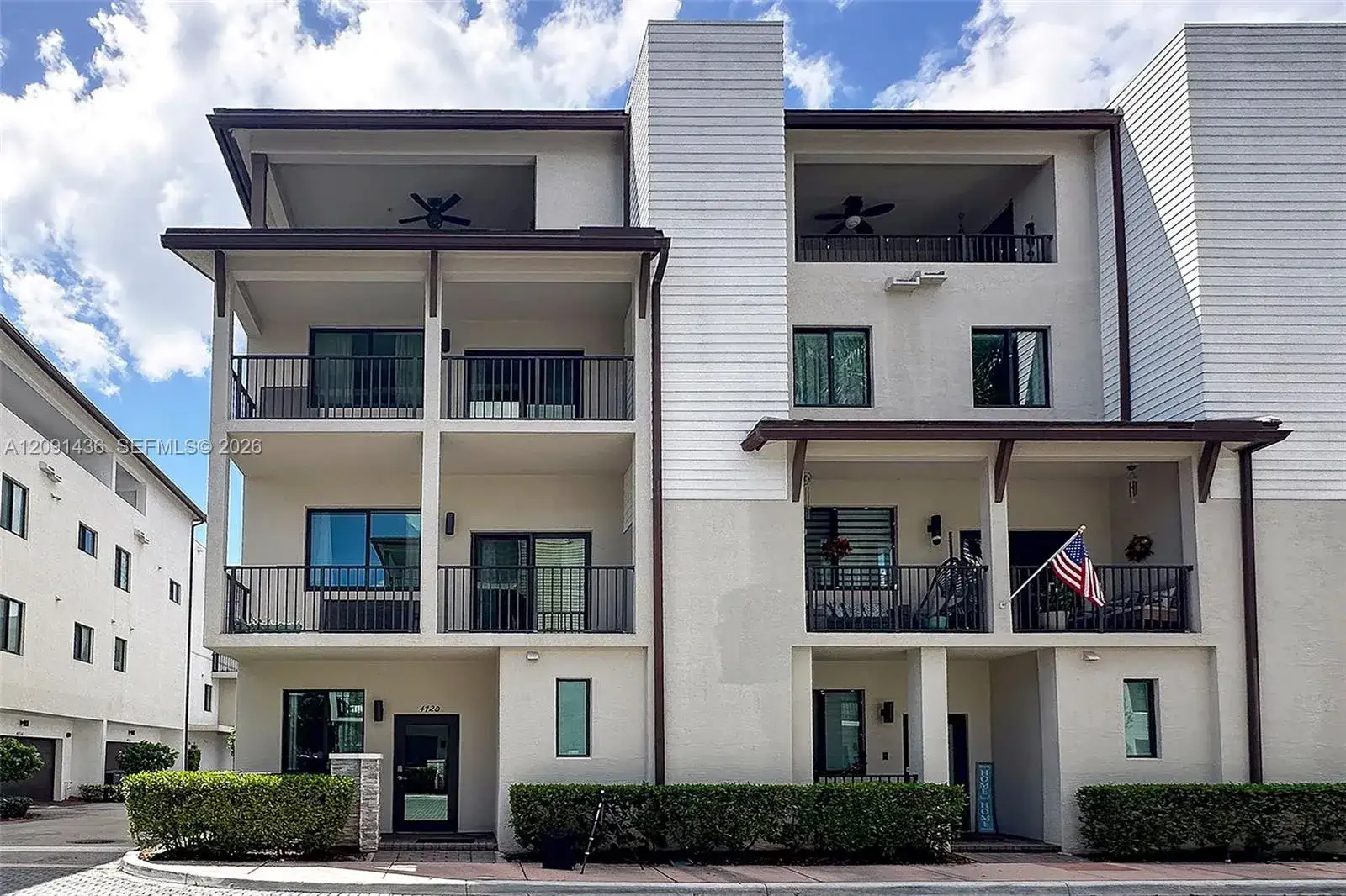 3 bedroom 3 bath Residential for sale at 4720 NW 84th Ct, Doral FL 33166