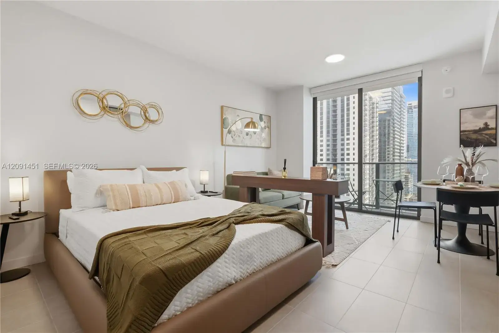 1 bath Residential Lease for rent at 121 NE 5th St # 3209, Miami FL 33132