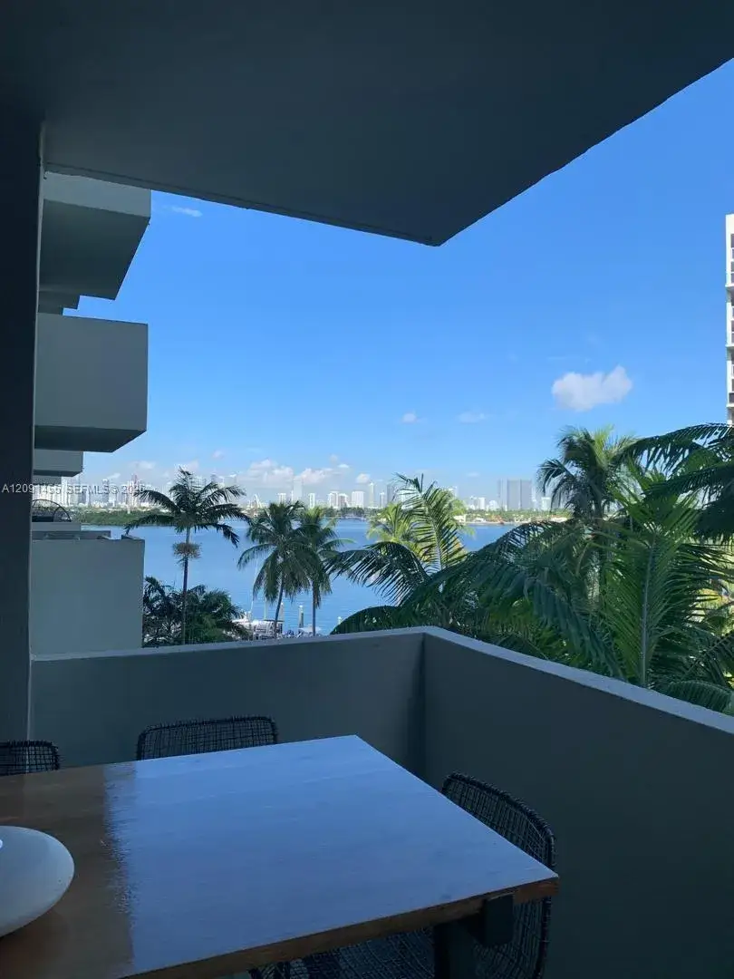 2 bedroom 2 bath Residential Lease for rent at 1500 Bay Rd # 546S, Miami Beach FL 33139