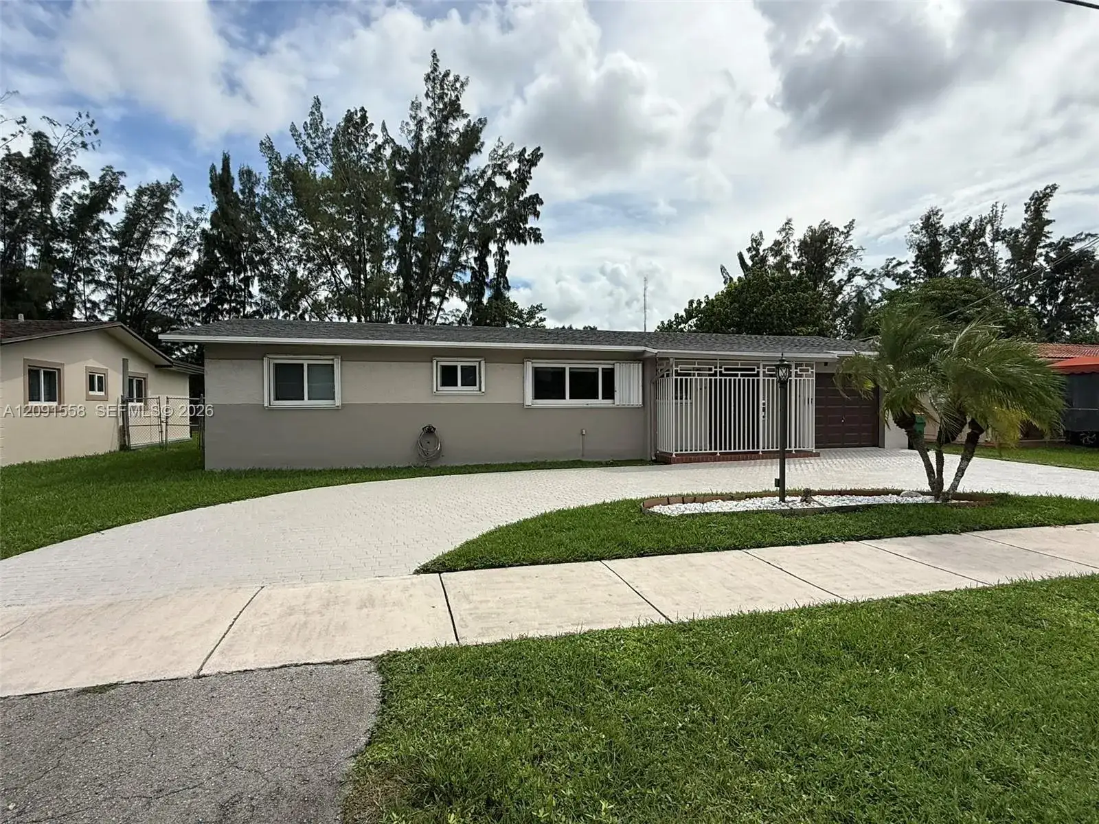 3 bedroom 2 bath Residential Lease for rent at 11450 SW 47th Ter # 11450, Miami FL 33165