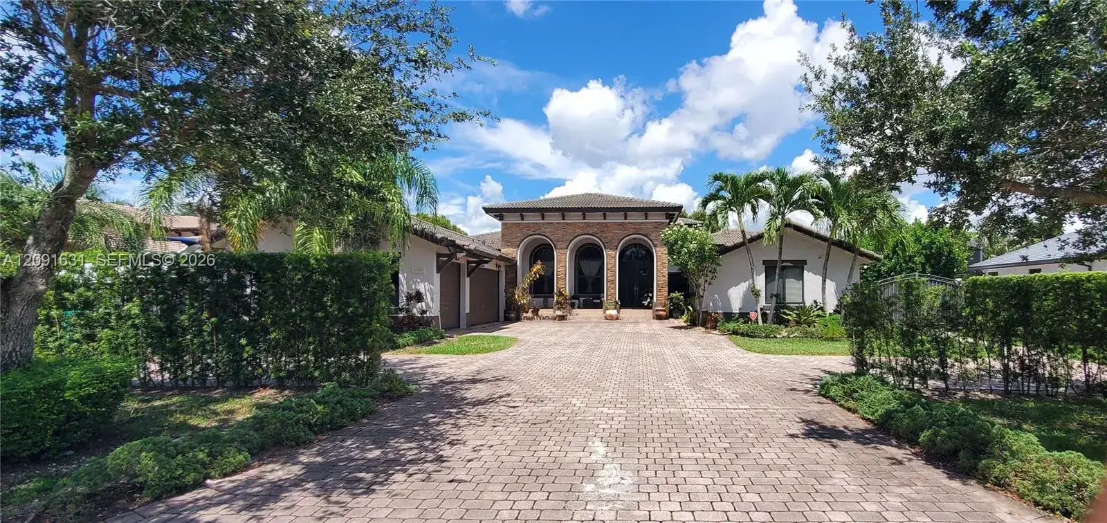 5 bedroom 4 bath Residential for sale at 12965 SW 197th St, Miami FL 33177