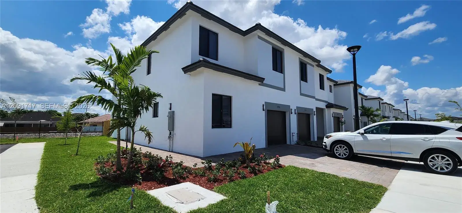 4 bedroom 3 bath Residential for sale at 15720 SW 136th Way, Miami FL 33196