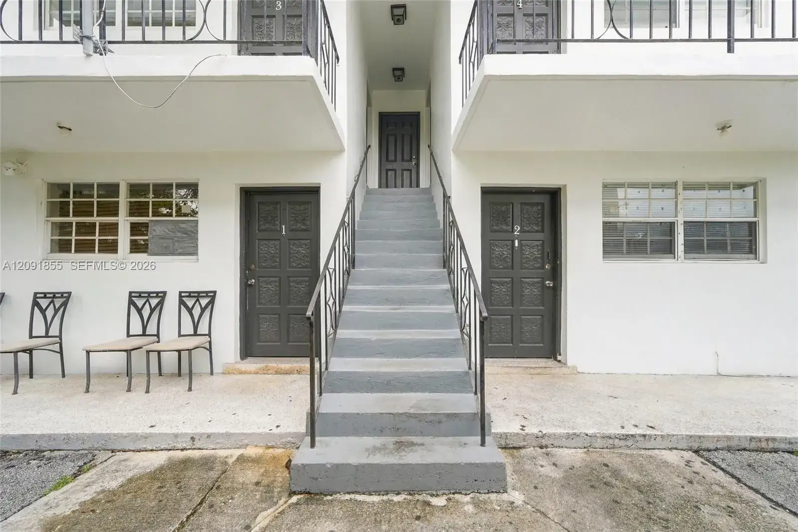 2 bedroom 1 bath Residential Lease for rent at 219 NW 10th Ave APT 3, Miami FL 33128