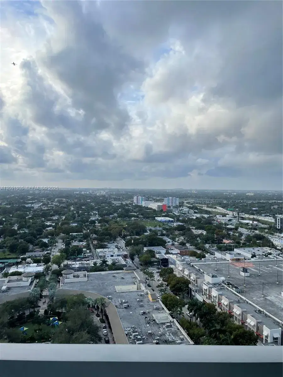 2 bedroom 2 bath Residential for sale at 3301 NE 1st Ave # H2501, Miami FL 33137