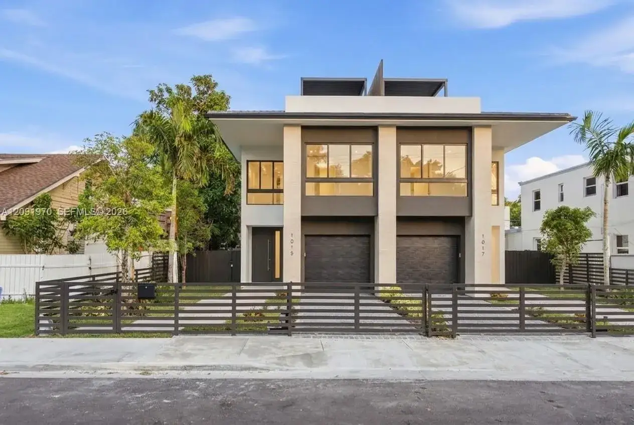 4 bedroom 3 bath Residential for sale at 1017 SW 13th Ct, Miami FL 33135