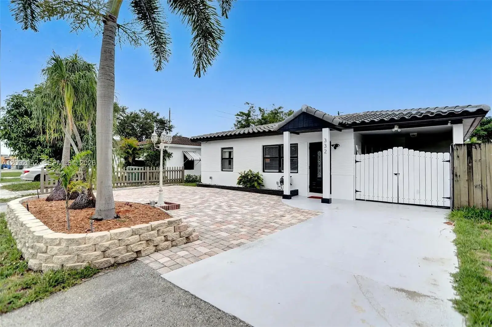 2 bedroom 1 bath Residential for sale at 332 NW 45th St, Fort Lauderdale FL 33309