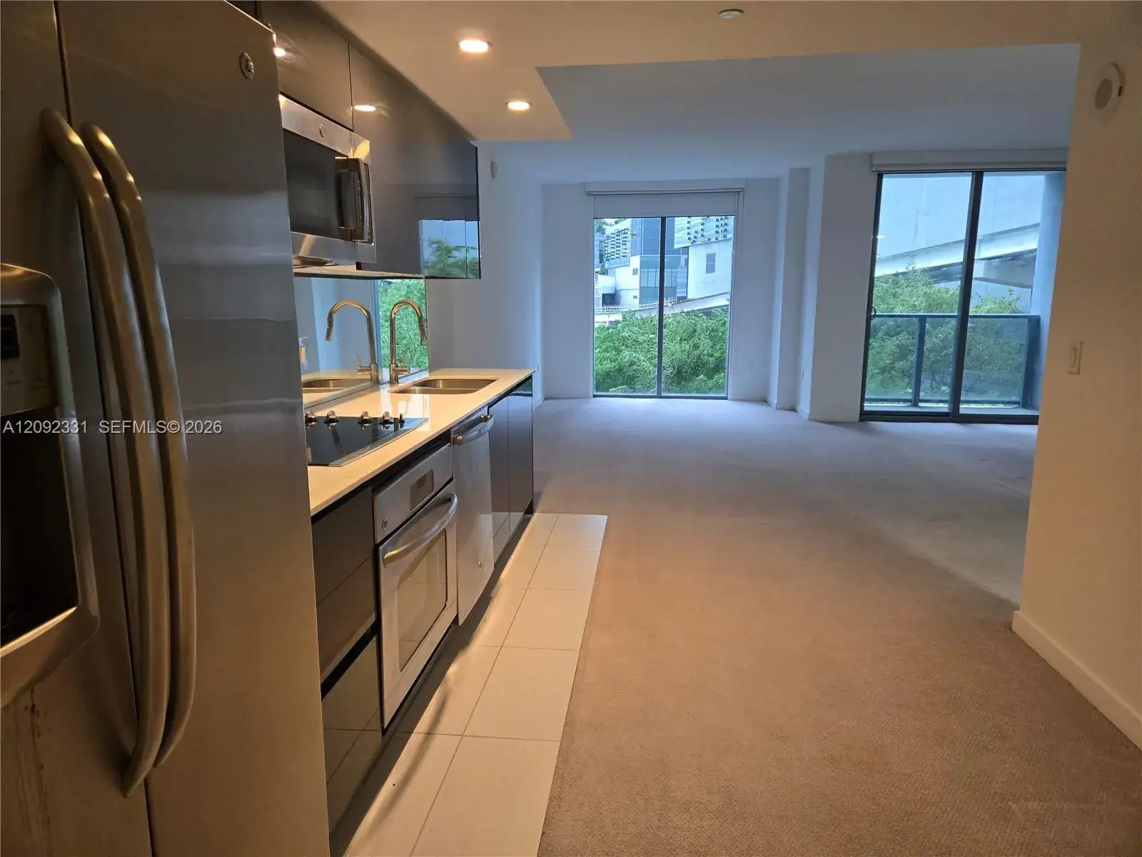 1 bath Residential Lease for rent at 31 SE 6th St # 503, Miami FL 33131