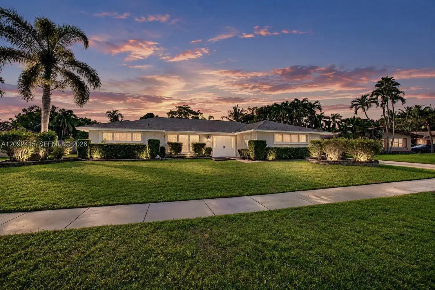 4 bedroom 3 bath Residential for sale at 7320 SW 16th St, Plantation FL 33317