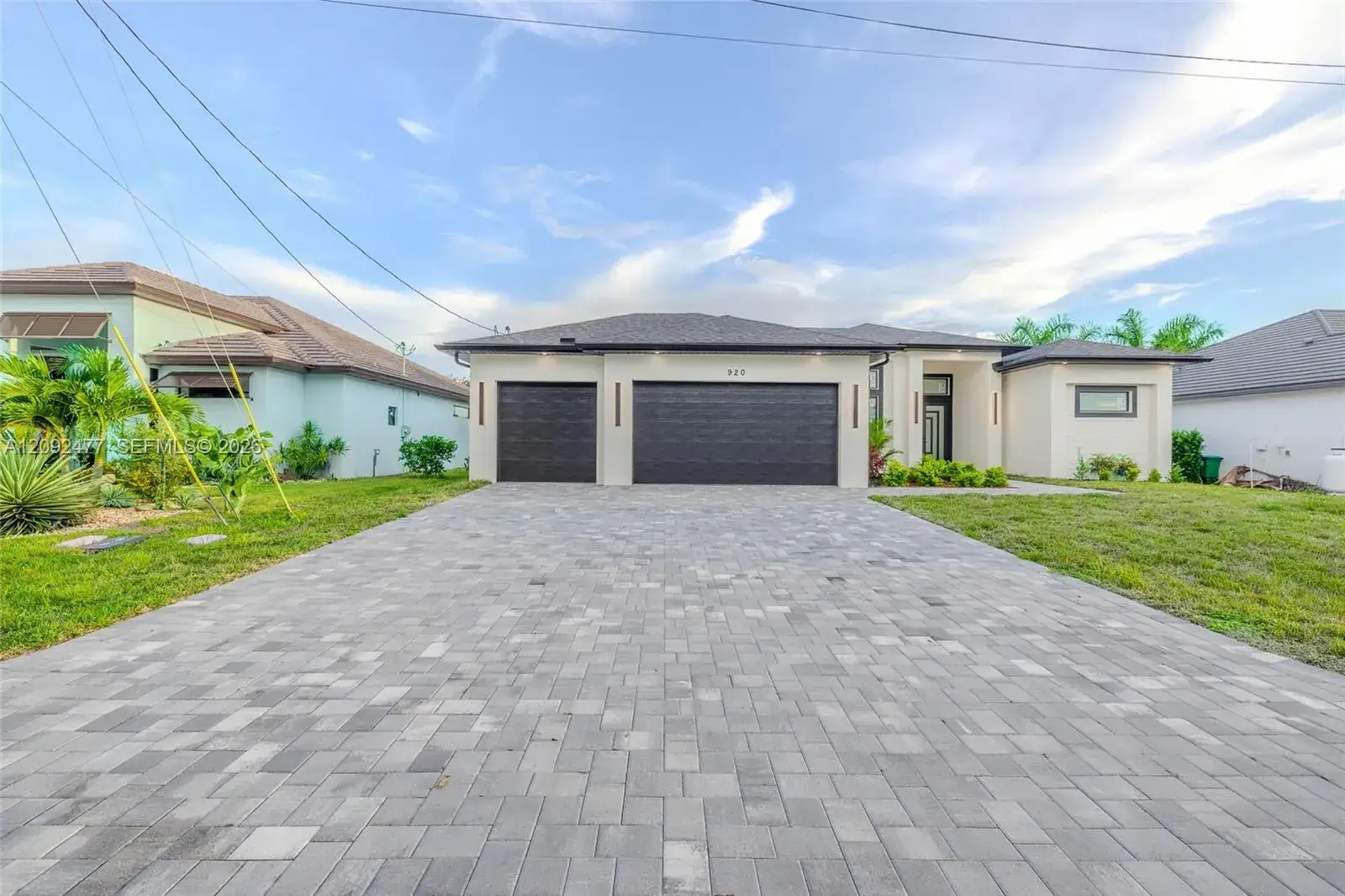 4 bedroom 3 bath Residential for sale at 920 SE 5TH TERR, Cape Coral FL 33990